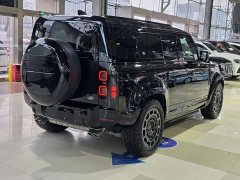 Land Rover Defender 110 5.0T V8 - ფოტო 6