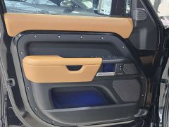 Land Rover Defender 110 5.0T V8 - ფოტო 8
