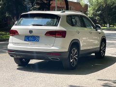 Volkswagen Touareg 2022 280TSI FWD Luxury Edition - ფოტო 6