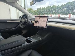 Tesla Model Y 2021 Facelift Long Range All-Wheel Drive - ფოტო 14