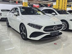 Mercedes-Benz A-Class 2023 A 200 L Fashion Edition - ფოტო 3