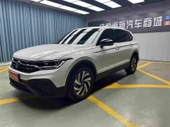 Volkswagen Tiguan L 300TSI Automatic FWD Smart Comfort Edition - ფოტო 1