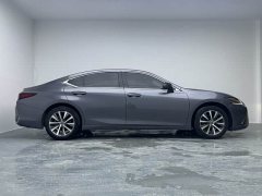 Lexus ES 2020 200 Excellence Edition - ფოტო 8