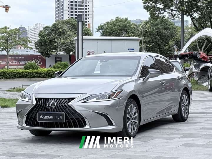 Lexus ES 2022 200 Luxury - ავტომობილი ჩინეთიდან