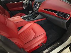 Maserati Levante 2020 3.0T Standard - ფოტო 9