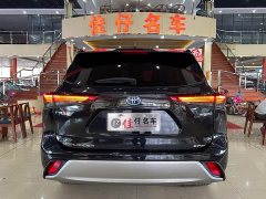 Toyota Highlander Hybrid 2.5L AWD Premium 7-Seater - ფოტო 4