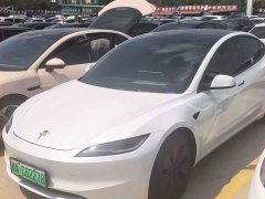 Tesla Model 3 Rear-Wheel Drive - ფოტო 1