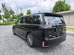 Voyah Lantu Dreamchaser PHEV AWD Excellence Qiankun Edition - ფოტო 15