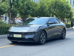 Lynk & Co Geely Lynk & Co 10 120 AWD Ultra - ფოტო 1