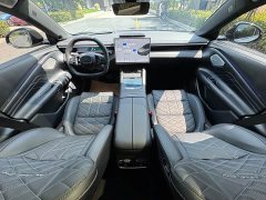 Lynk & Co Geely Lynk & Co 10 120 AWD Ultra - ფოტო 16