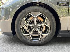 Lynk & Co Geely Lynk & Co 10 120 AWD Ultra - ფოტო 18