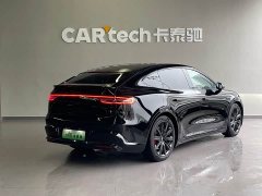 Luxeed Zhiji R7 Pure Electric Ultra (192-channel LiDAR) - photo 4