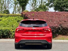 Ford Focus 2022 Hatchback EcoBoost 180 Automatic Sport Edition - ფოტო 3
