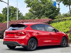 Ford Focus 2022 Hatchback EcoBoost 180 Automatic Sport Edition - ფოტო 4