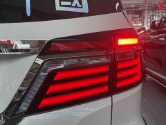 Honda Elysion 2.0L Hybrid Elite Edition - ფოტო 15