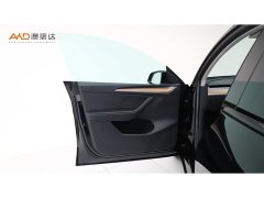Tesla Model Y Rear-Wheel Drive - ფოტო 10