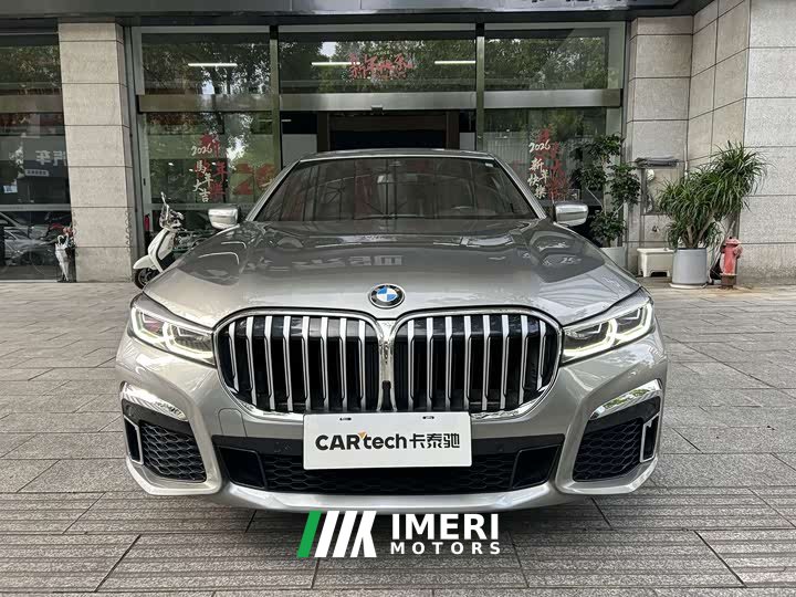 BMW 7 Series 2021 730Li M Sport Package - ავტომობილი ჩინეთიდან