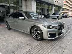 BMW 7 Series 2021 730Li M Sport Package - ფოტო 14