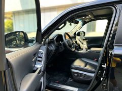 Toyota Land Cruiser (Imported) 2022 GR Sport Japan Version - ფოტო 3