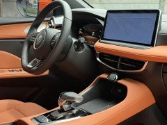 SAIC MG5 300TGI Global Flagship Edition - ფოტო 12