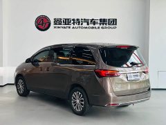 Buick GL8 Land Business Class 652T Comfort - ფოტო 5