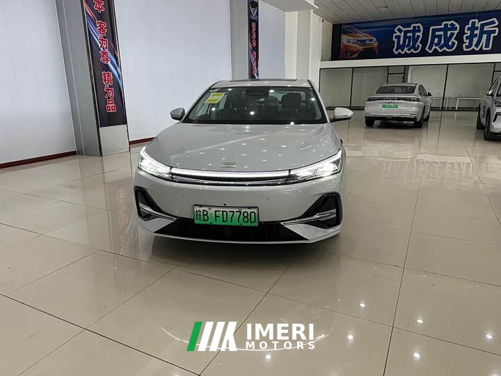 Geely Galaxy A7 EM 2025 EM-i 150km Explorer Edition - ავტომობილი ჩინეთიდან