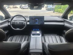 Deepal Deep Blue L07 530Ultra Deep Blue Intelligent Driving AD PRO Pure Electric Version - ფოტო 8