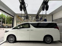 Toyota Alphard Hybrid 2.5L Luxury - ფოტო 3