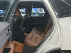 Volvo XC60 B5 AWD Smart Luxury Edition - ფოტო 11