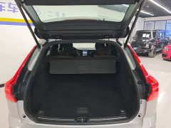 Volvo XC60 B5 AWD Smart Luxury Edition - ფოტო 4
