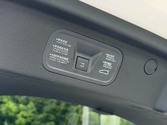 Mercedes-Benz eπ007 530Pro - ფოტო 11
