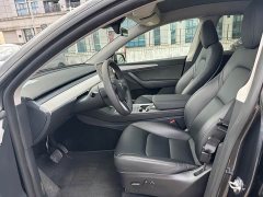 Tesla Model Y Rear-Wheel Drive - ფოტო 11