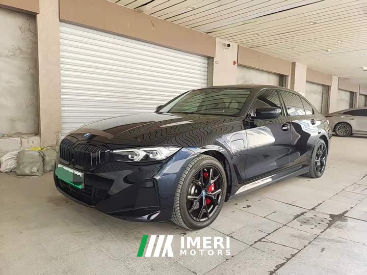 BMW i3 eDrive 40 L Midnight Edition Package