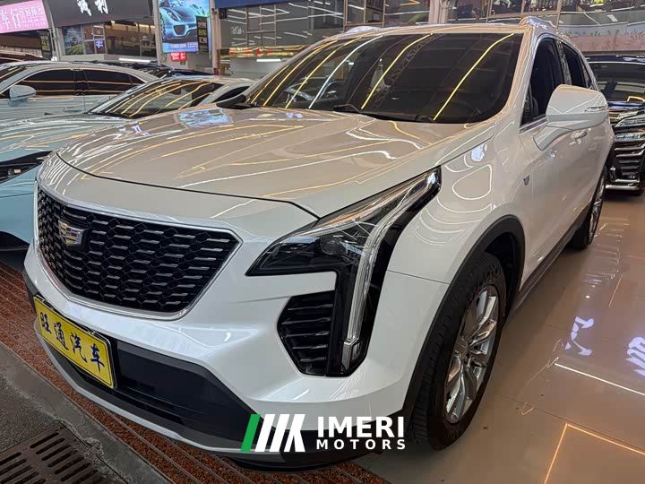 Cadillac XT4 28T FWD Luxury