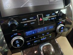 Toyota Vellfire Crown Hybrid 2.5L HV Luxury Edition - ფოტო 13