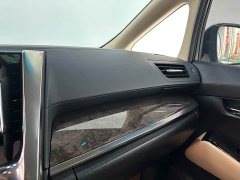 Toyota Vellfire Crown Hybrid 2.5L HV Luxury Edition - ფოტო 15