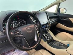 Toyota Vellfire Crown Hybrid 2.5L HV Luxury Edition - ფოტო 17