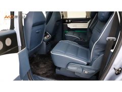 Lincoln Navigator 2020 3.5T Long Wheelbase Presidential Edition - ფოტო 7