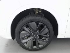 Li Auto L7 Max - ფოტო 17