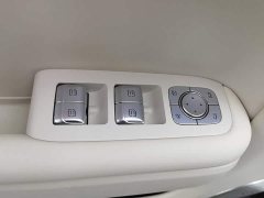 Li Auto L7 Max - ფოტო 9
