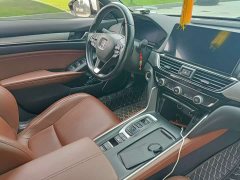 Honda Yingshipai Sharp Hybrid 2.0L Pure Elegance Edition - ფოტო 5