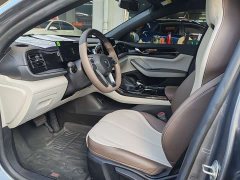 BYD Qin PLUS Glory Edition DM-i 55KM Leading - ფოტო 4