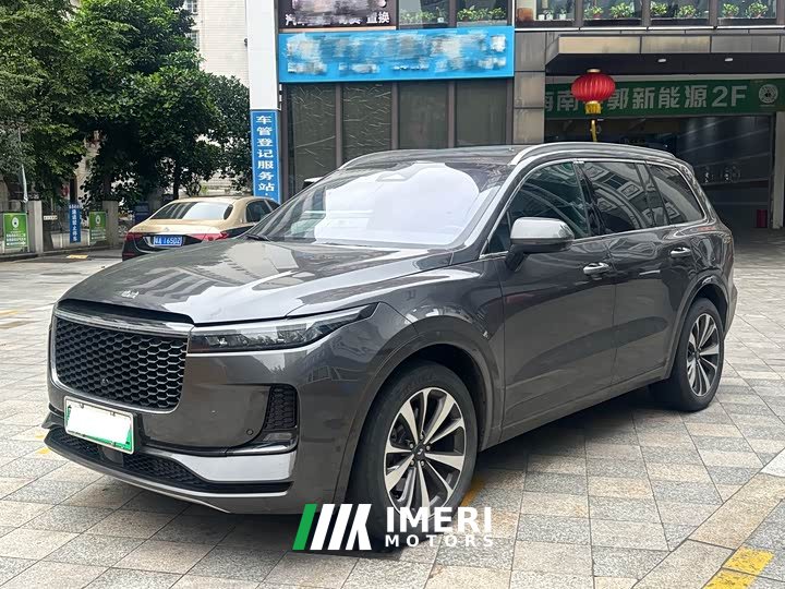 Li Auto ONE Extended Range 6-Seater - ავტომობილი ჩინეთიდან