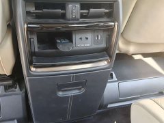 Toyota Vellfire Crown Hybrid 2.5L Executive Premier Edition - ფოტო 17