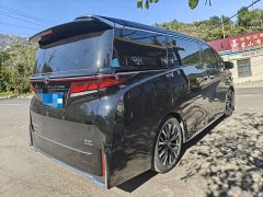 Toyota Vellfire Crown Hybrid 2.5L Executive Premier Edition - ფოტო 6