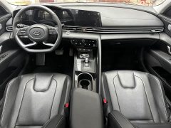 Hyundai Elantra 1.5L CVT Luxury - ფოტო 14