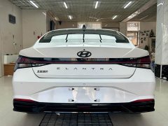 Hyundai Elantra 1.5L CVT Luxury - ფოტო 5
