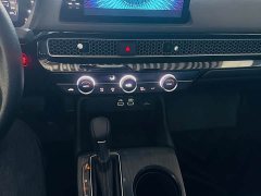 Honda Civic 240TURBO CVT Sport Edition - ფოტო 11
