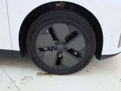 Li Auto i6 2025 Two-Wheel Drive Standard - ფოტო 7