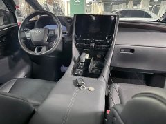 Toyota Alphard 2024 Hybrid 2.5L Premium Edition - ფოტო 6